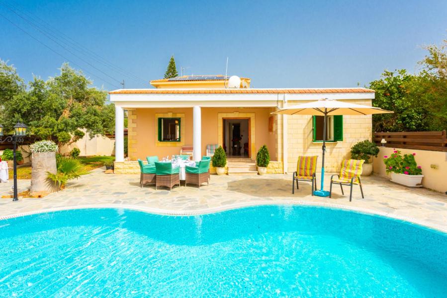 Villa Constant