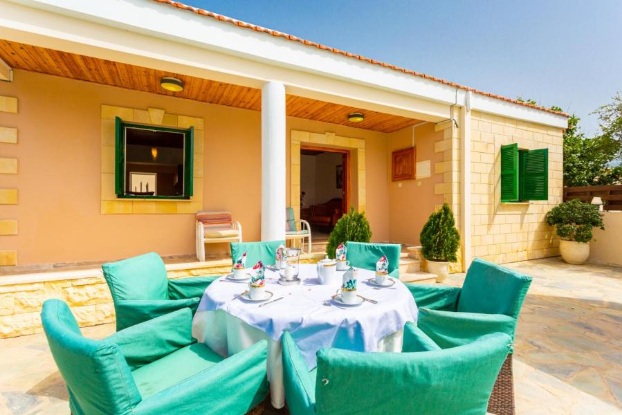 Villa Constant