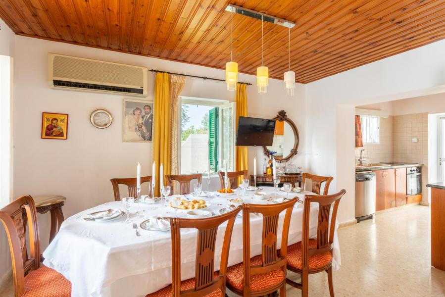 Villa Constant