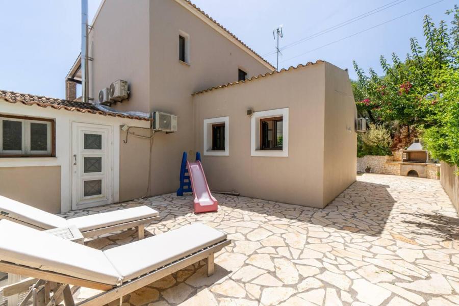 Villa Acre