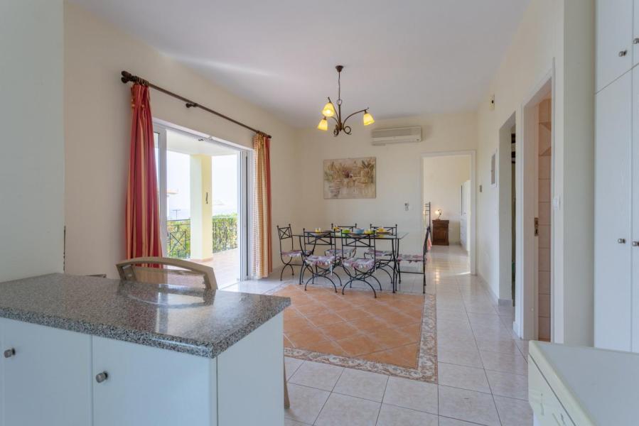 Villa Kitrinos