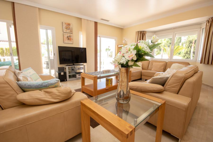 Villa Riviera Sol