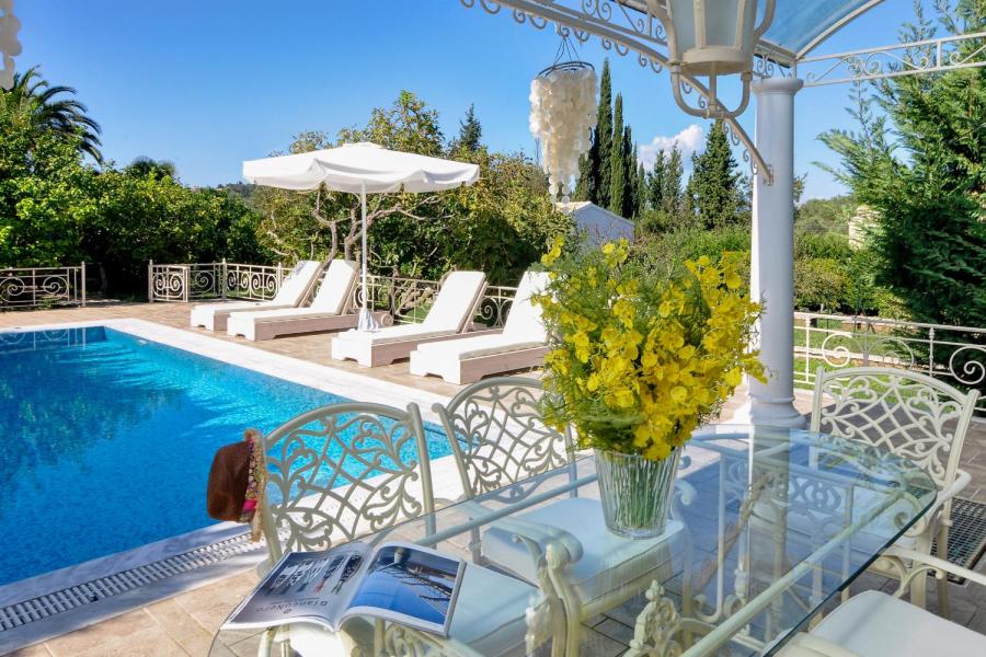 Villa Thyra