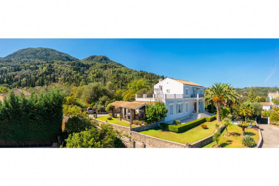 Villa Thyra