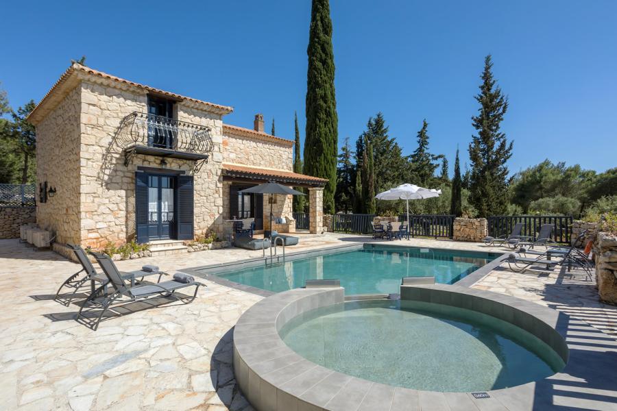 Villa Nephos