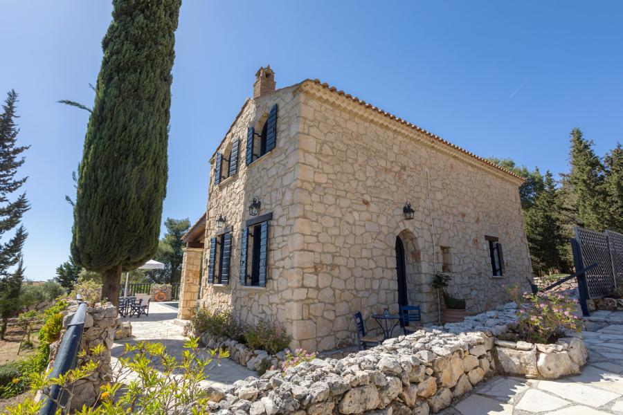 Villa Nephos