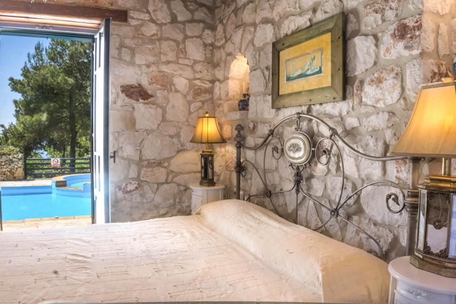 Villa Nephos