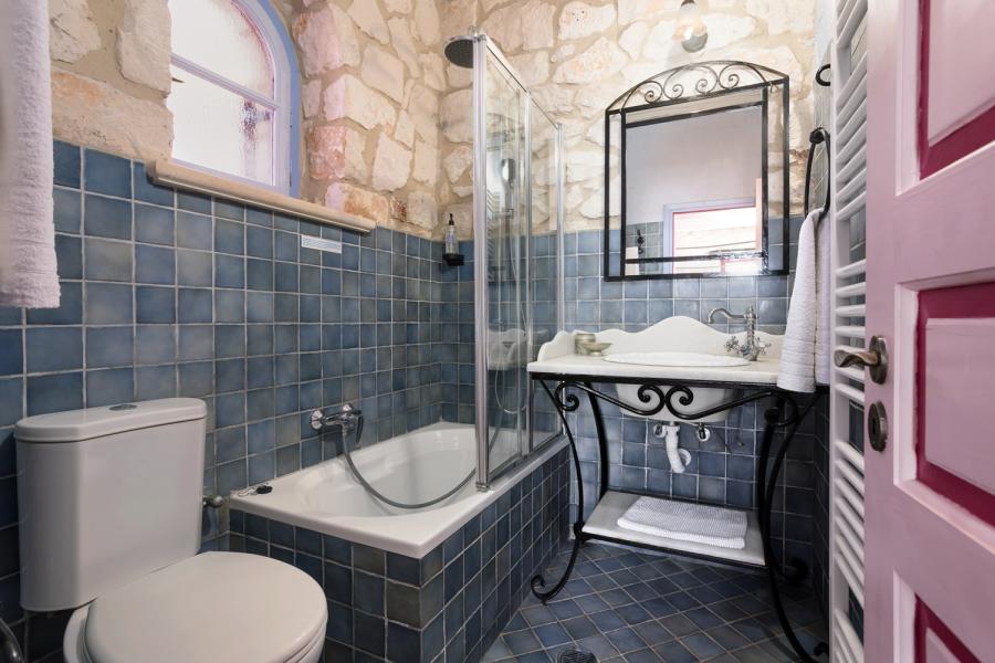 Villa Adnos