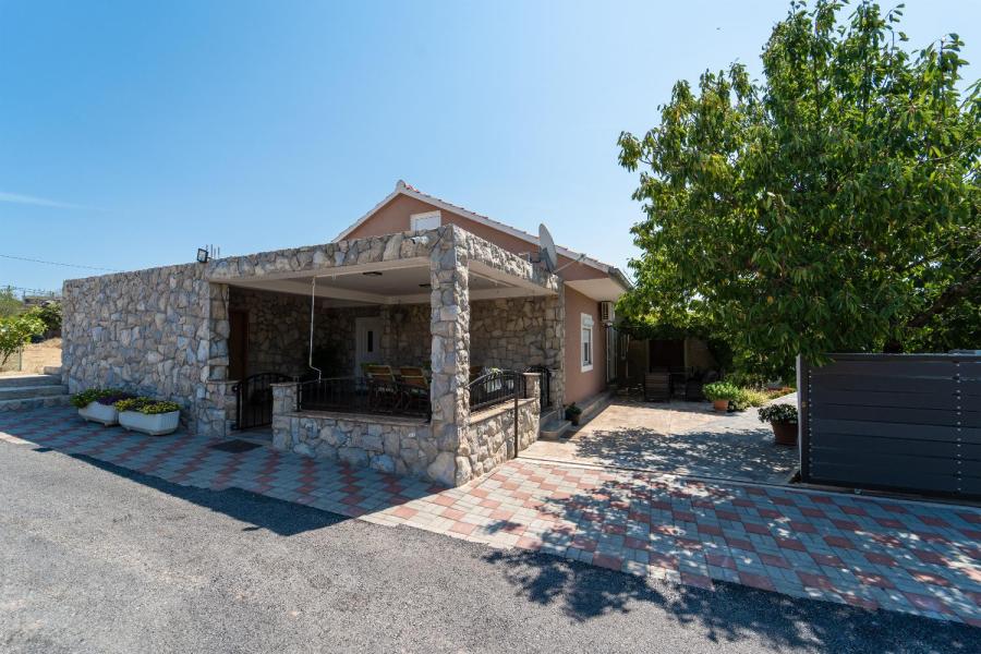 Villa Adria