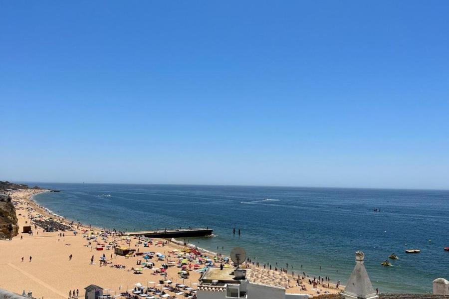 Playa Vista Guest House 