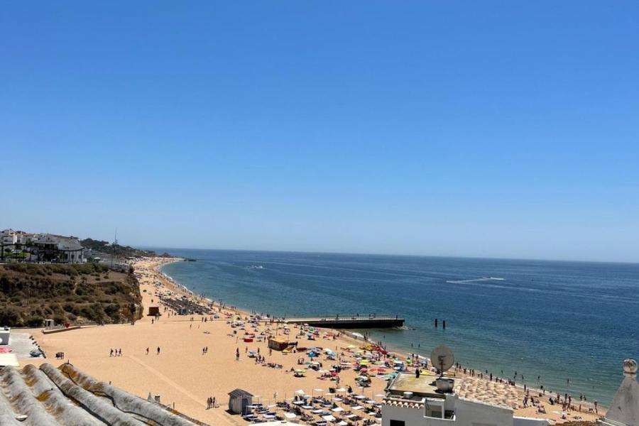 Playa Vista Guest House 