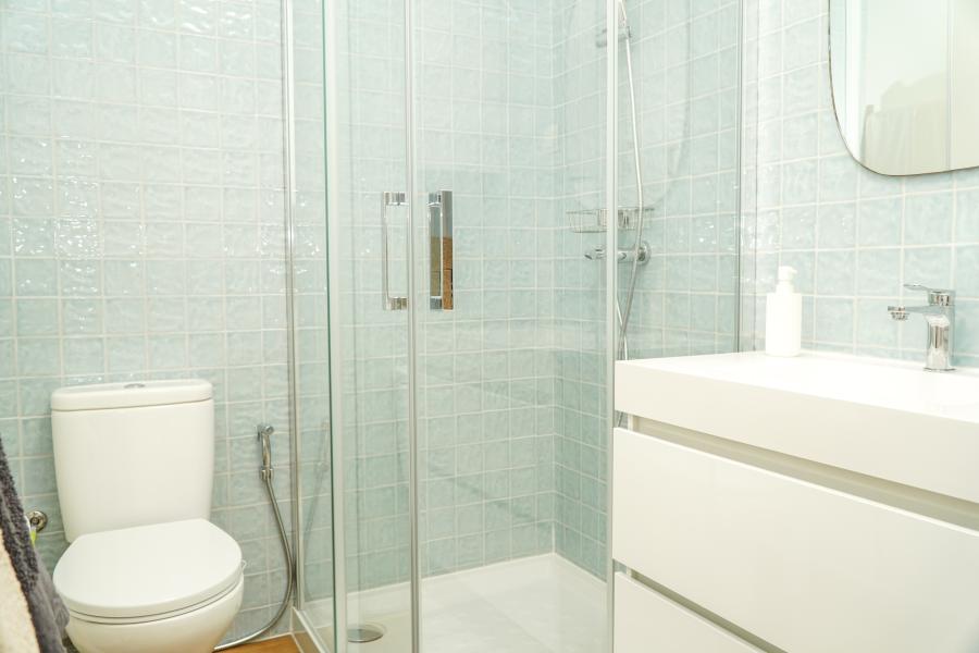 Stanchion Apartment
