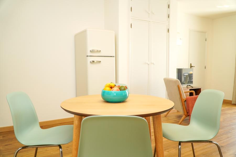 Stanchion Apartment
