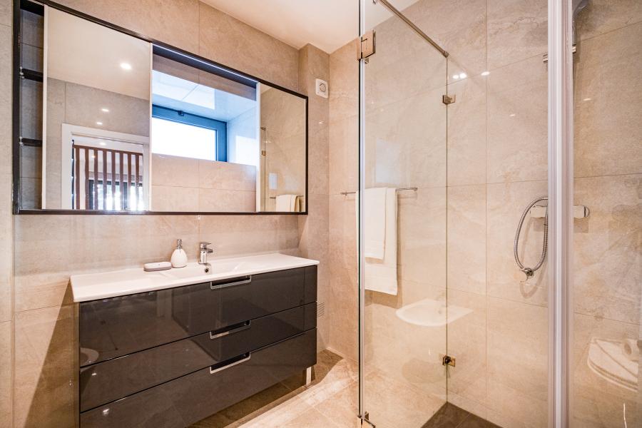 Debonair Apartment 