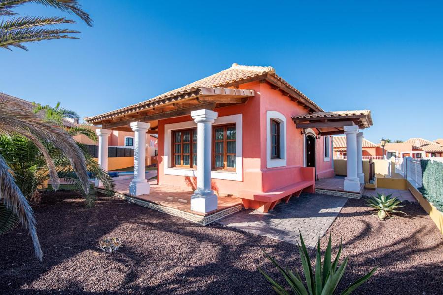 Villa sea breeze 1