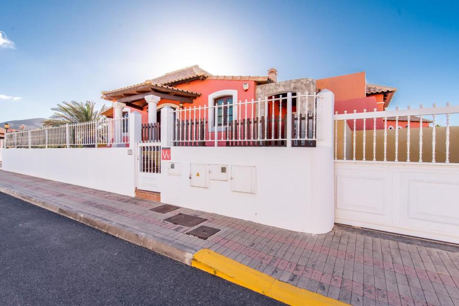 Villa sea breeze 1