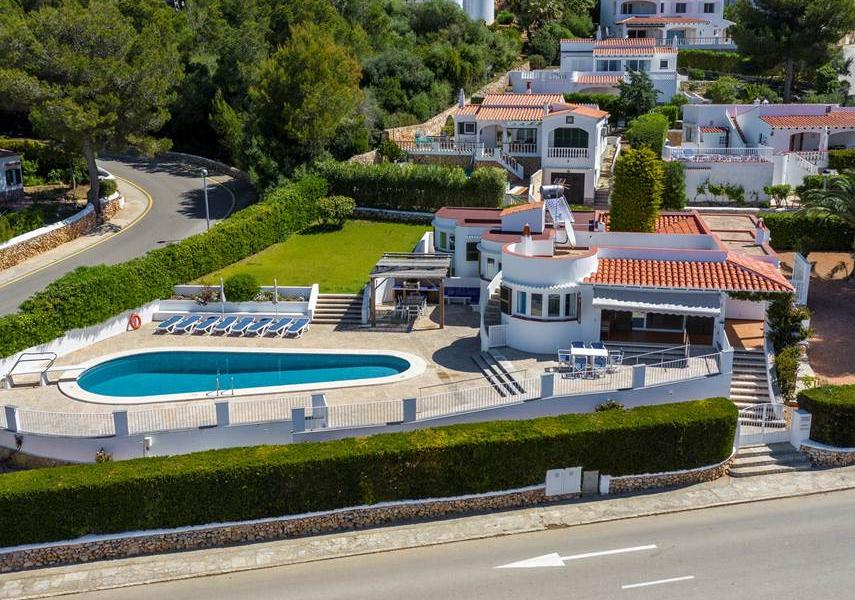 Villa Iris