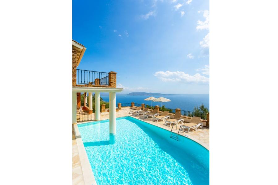 Villa Elina