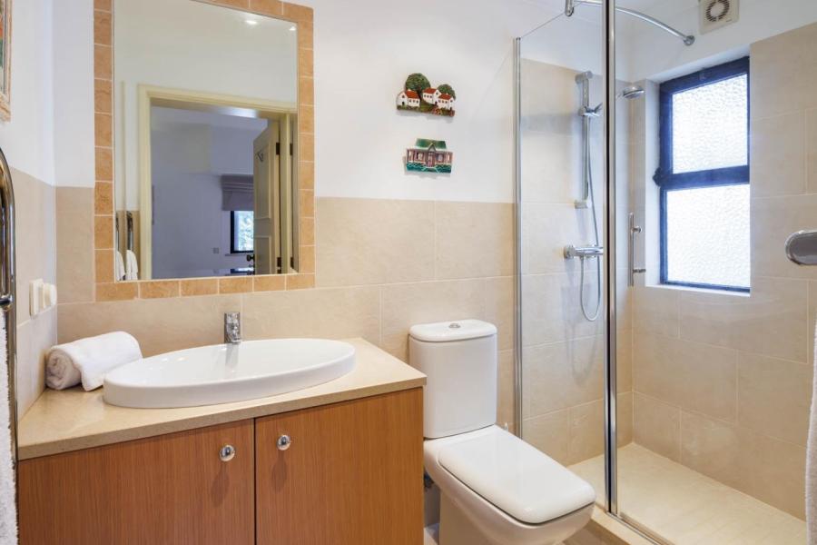 Villa Lobo Star