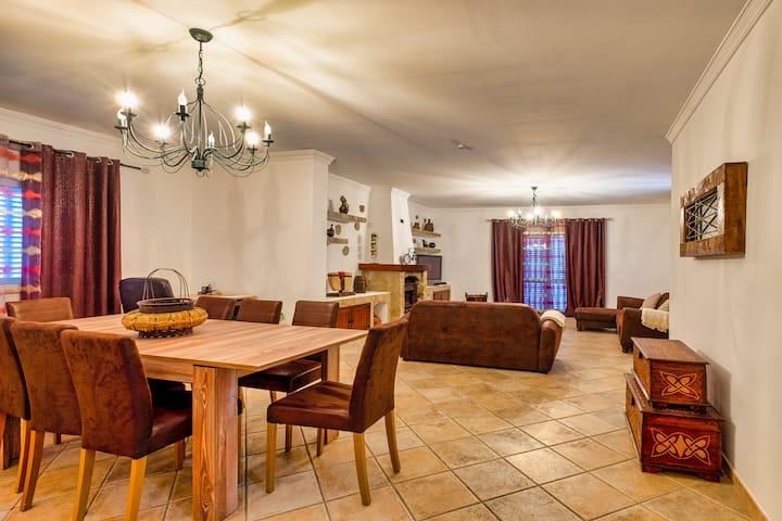 Villa Domingos 