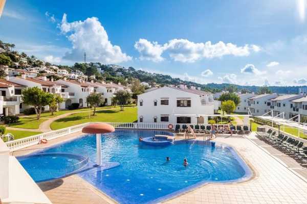 Apartmentos Son Bou Gardens (6)