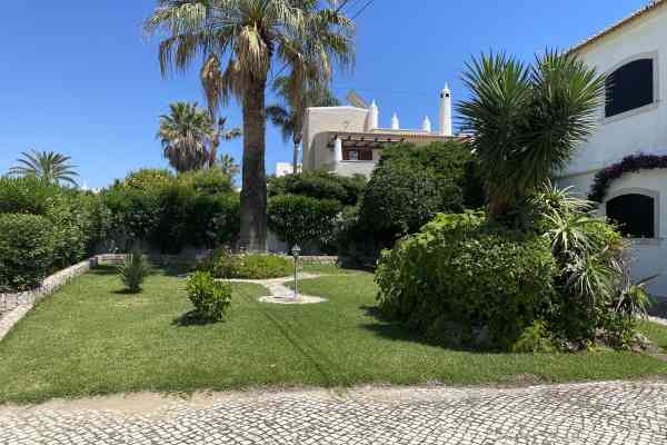 Casa Gondi Galé Beach