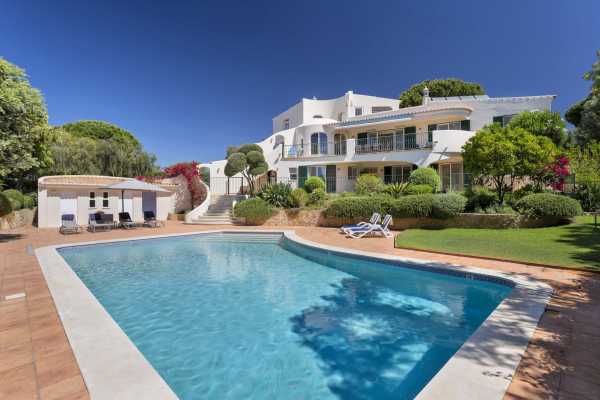 Villa Lauro