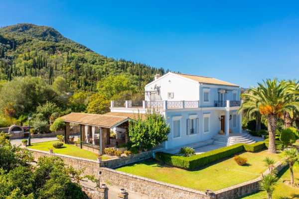 Villa Thyra