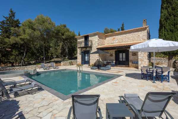 Villa Nephos