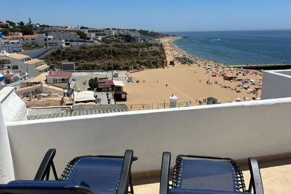 Playa Vista Guest House 