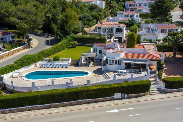 Villa Iris