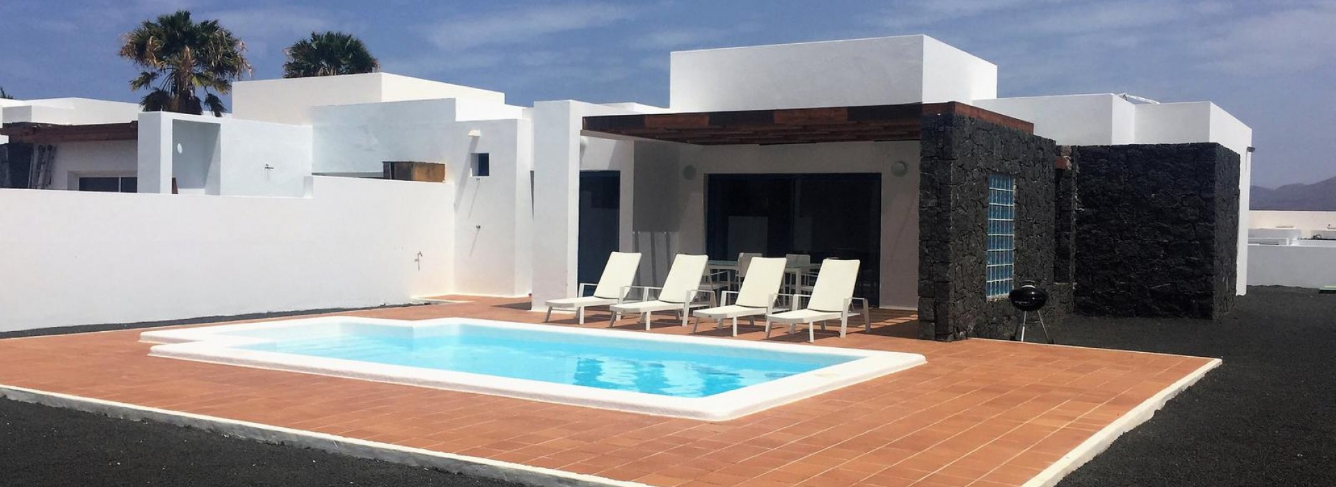 Villa Arona Montana Villa in Playa Blanca sleeps 6 Ocholo Ocholo