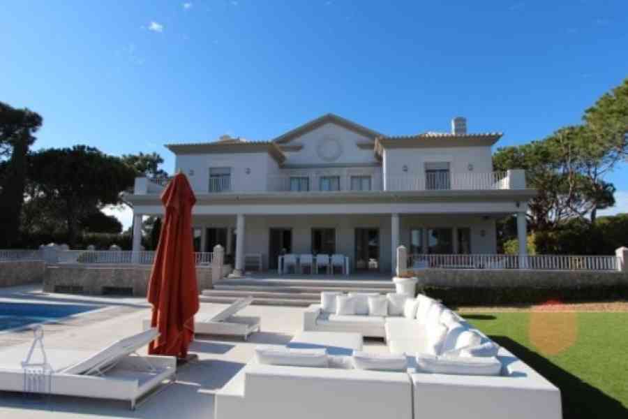 Villa Atta