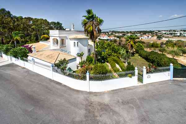 Villa Cabrita Gale