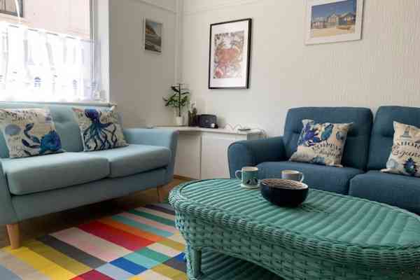 Leeward Apartment 