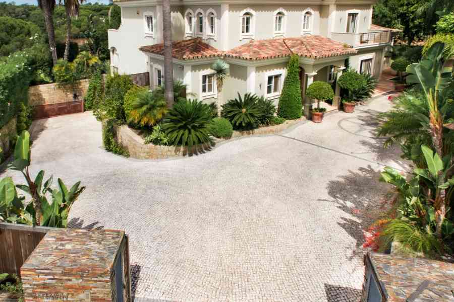 Villa Millennium