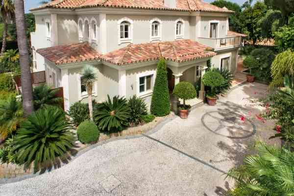 Villa Millennium