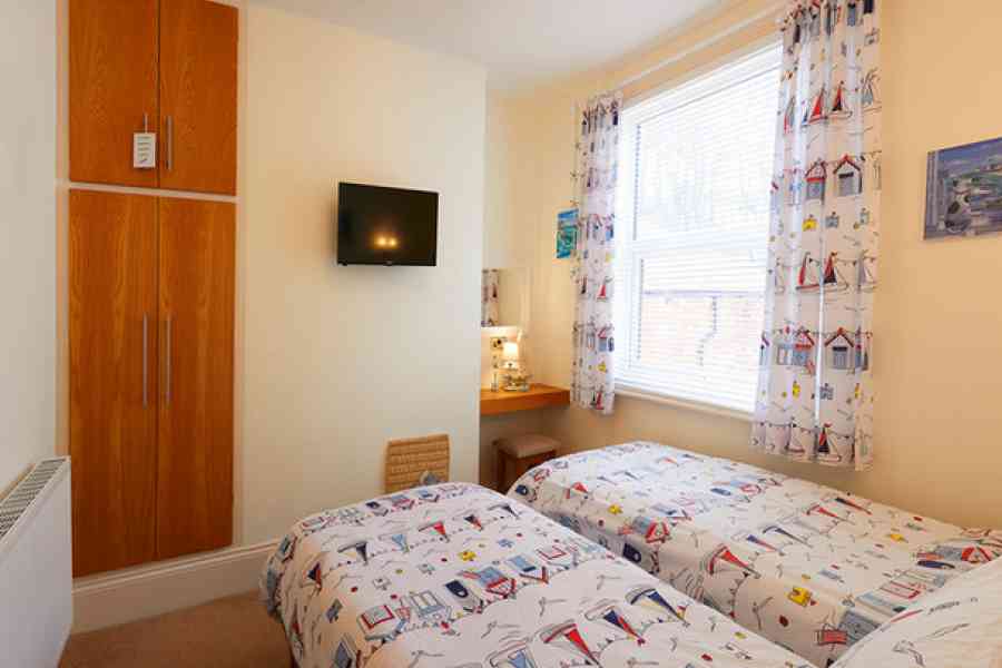 Apartment 17, The Moorings