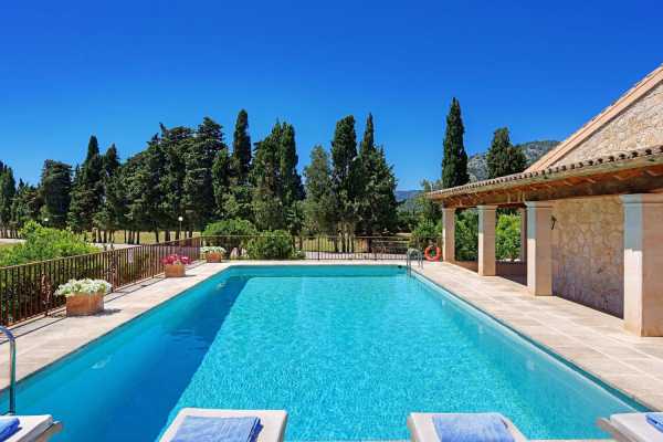 Villa Delfin