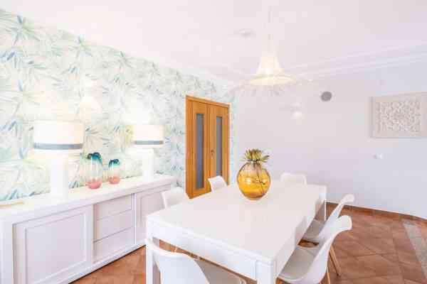 Apartment Esta
